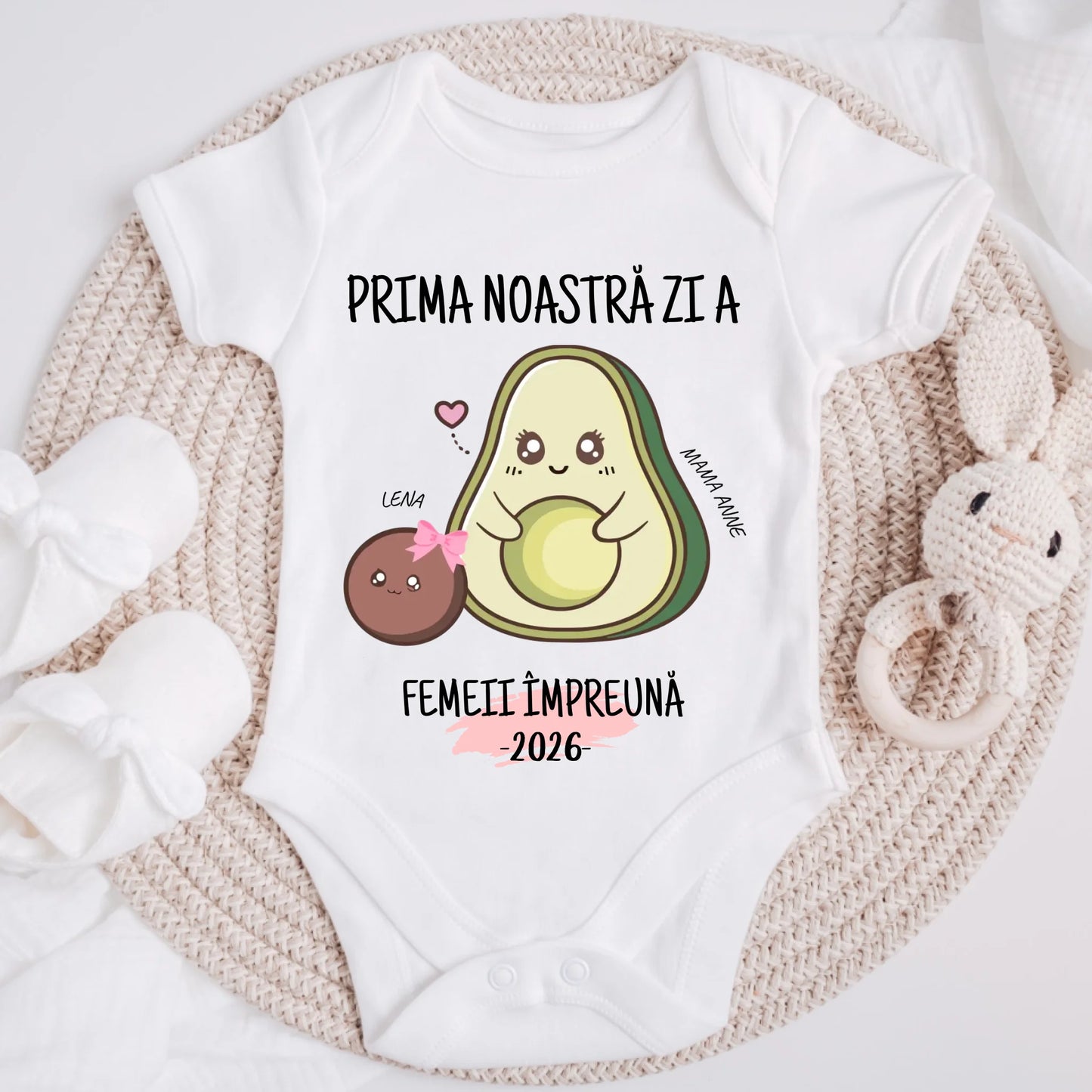 Tricou personalizat pentru mamă și fiică cu model de avocado – Cadou de Ziua Femeii #2481