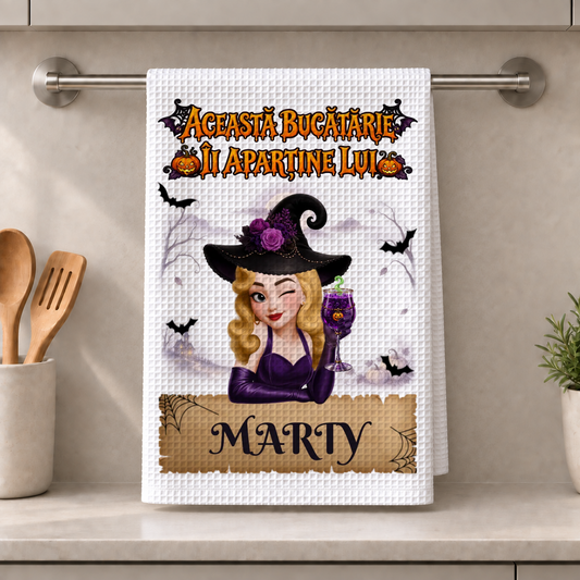 Prosop de bucătărie (ștergar) – această bucătărie aparține – Cadou personalizat de Halloween #500972