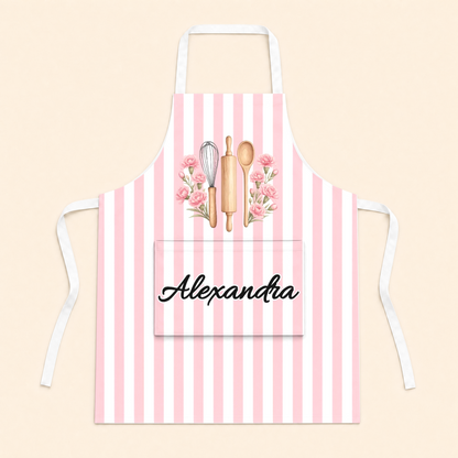 Șorț de bucătărie impermeabil personalizat cu nume și floare de ziua de naștere #90017361 [PC-MOCKUP:cmvc57arh001in5hl1etw9d54:0b263176b8d4eb542f389115:0b263176b8d4eb542f3891155a8ada2586120a6d1ba9251df7b2153fff77ef87]